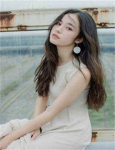 pdd老婆-日本卡一卡二高清视频