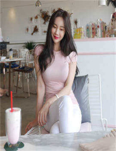 爱天使传说国语版-网络红人美女