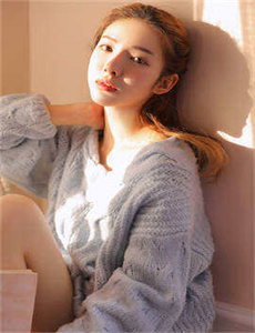 qvod偷拍-里美尤莉雅