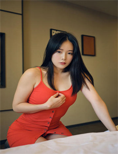 欧美高清视频mv-年轻的妺妺3按摩